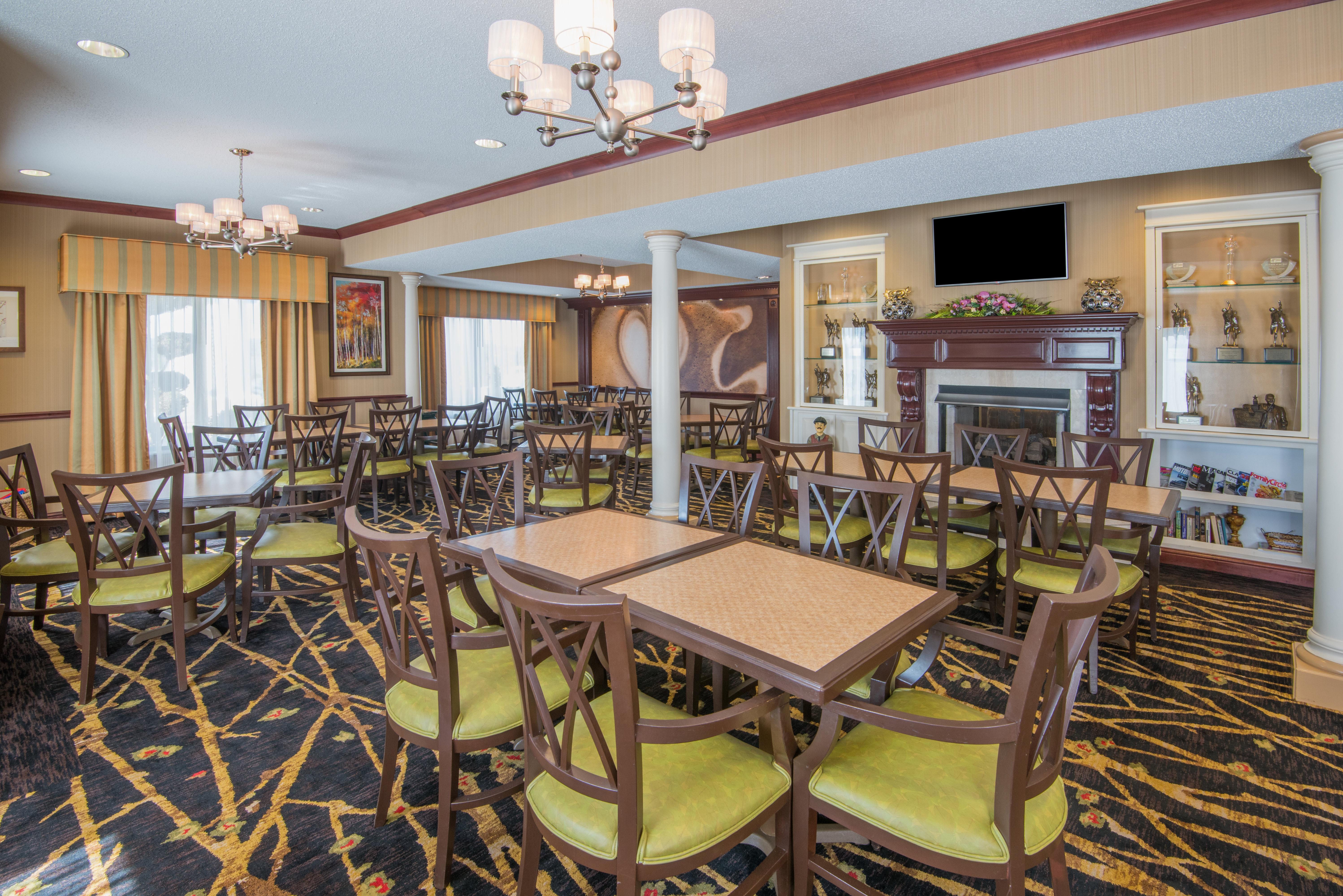 Holiday Inn Express & Suites - Sharon-Hermitage By Ihg West Middlesex Экстерьер фото