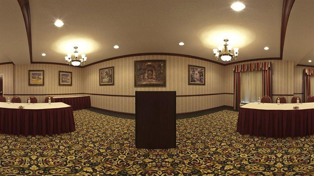 Holiday Inn Express & Suites - Sharon-Hermitage By Ihg West Middlesex Экстерьер фото